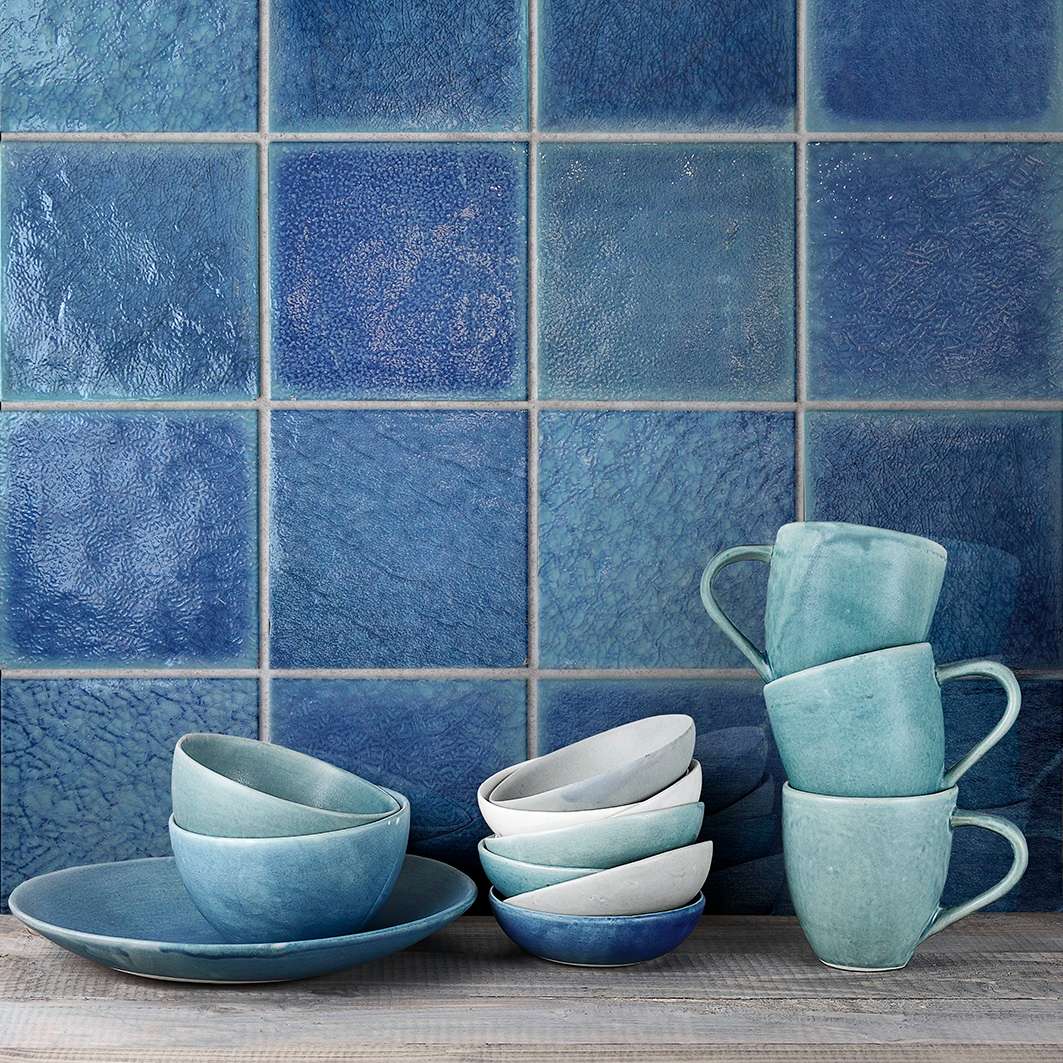 amb-essenza-blue-15x15.jpg