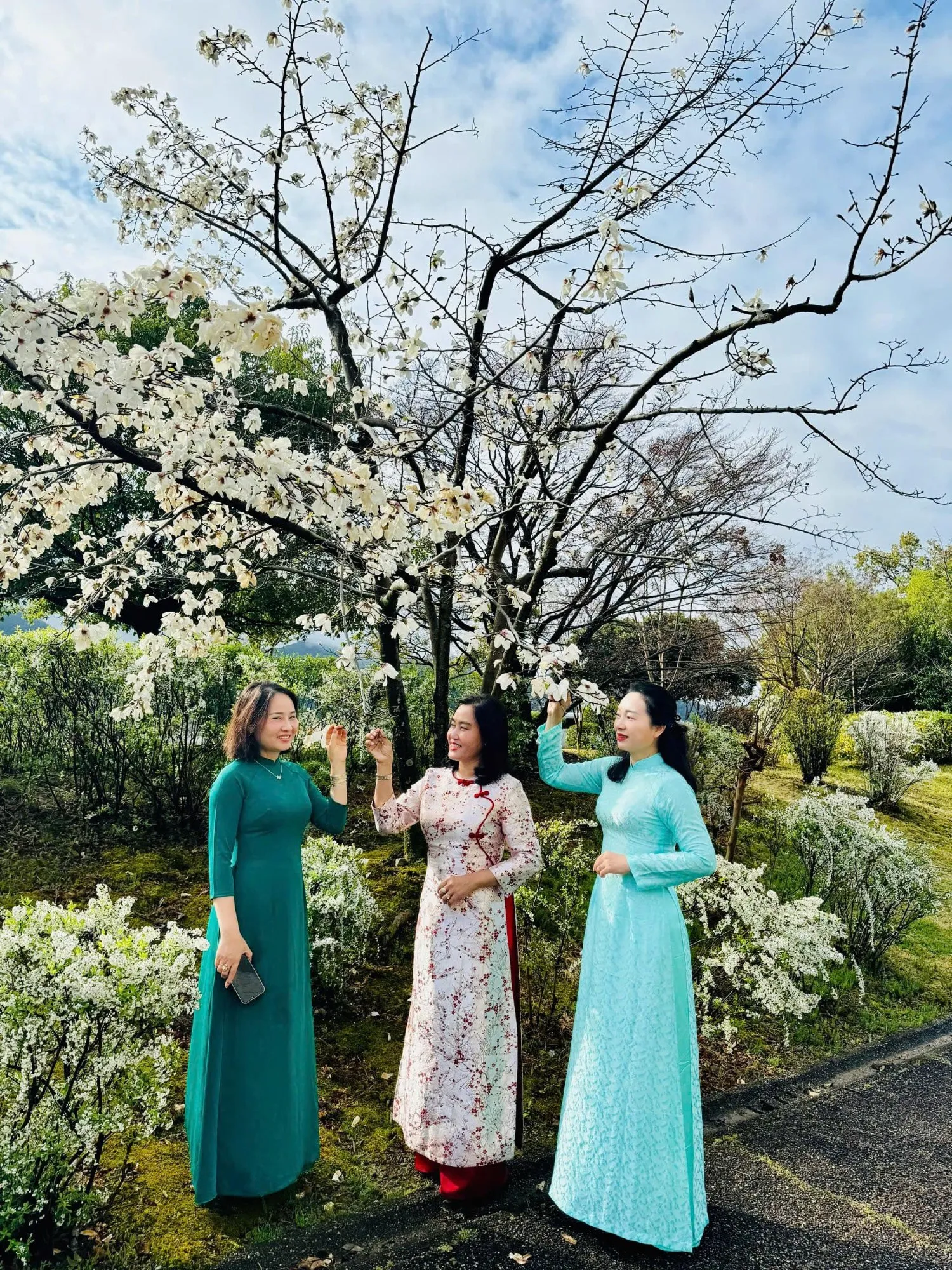 HÀNH TRÌNH Ý NGHĨA CÙNG VIGLACERA TỚI NHẬT BẢN “ĐỒNG HÀNH - GẮN KẾT - VỮNG BƯỚC - VƯƠN XA”