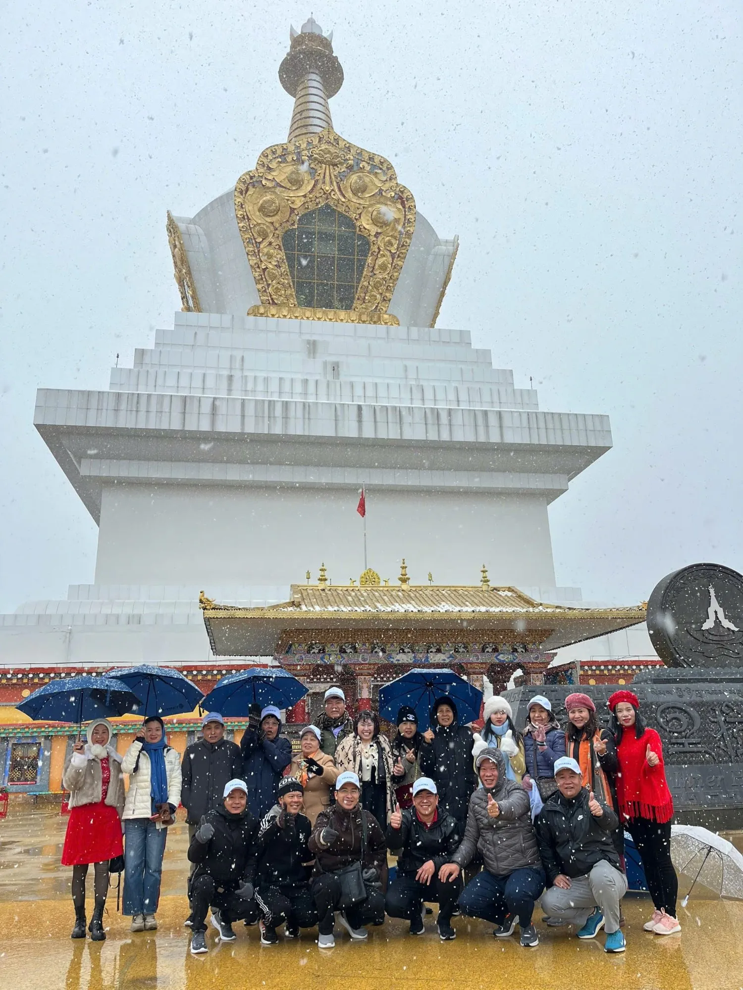 NHỮNG HÀNH TRÌNH ĐẦY CẢM XÚC CÙNG VIGLACERA TỚI TRUNG HOA “ĐỒNG HÀNH - GẮN KẾT - VỮNG BƯỚC - VƯƠN XA”
