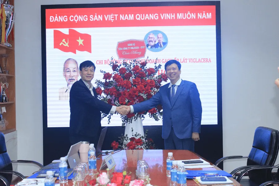 CHI BỘ CÔNG TY CP KINH DOANH GẠCH ỐP LÁT VIGLACERA TỔ CHỨC THÀNH CÔNG ĐẠI HỘI CHI BỘ NHIỆM KỲ 2025 – 2027