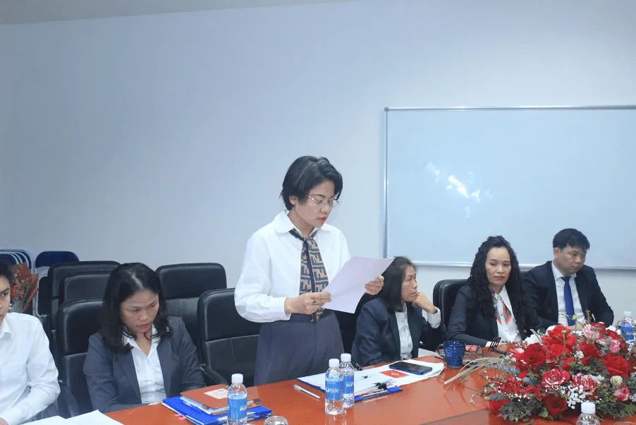 CHI BỘ CÔNG TY CP KINH DOANH GẠCH ỐP LÁT VIGLACERA TỔ CHỨC THÀNH CÔNG ĐẠI HỘI CHI BỘ NHIỆM KỲ 2025 – 2027