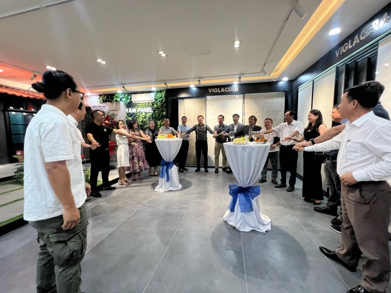 DIỆN MẠO MỚI – KỲ TÍCH MỚI CỦA VIGLACERA CENTER MIỀN TRUNG