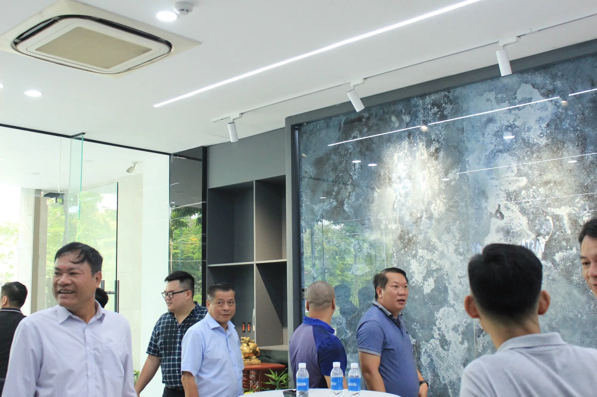 GẶP GỠ VÀ CHIA SẺ KẾ HOẠCH KINH DOANH QUÝ II CÙNG  NHÀ PHÂN PHỐI/ ĐẠI LÝ KHU VỰC MIỀN BẮC