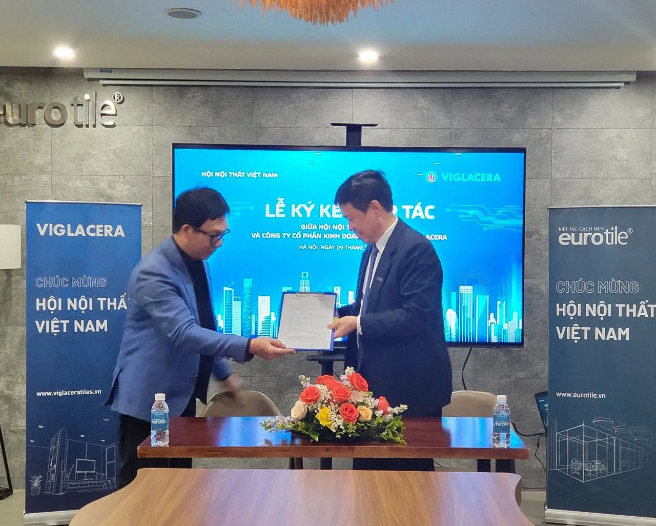 CÔNG TY CP KINH DOANH GẠCH ỐP LÁT VIGLACERA KÝ KẾT HỢP TÁC VÀ LÀ NHÀ TÀI TRỢ KIM CƯƠNG CHO HỘI NỘI THẤT VIỆT NAM
