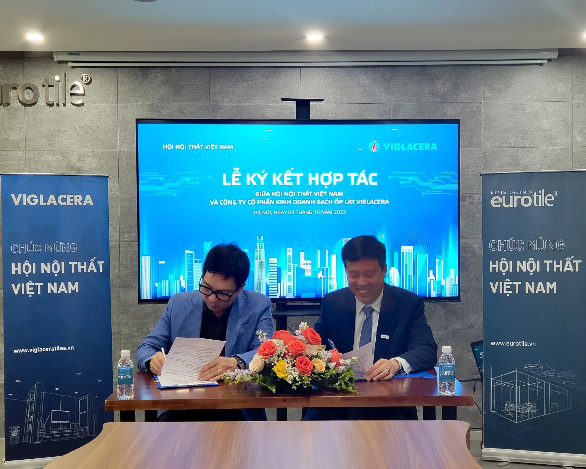 CÔNG TY CP KINH DOANH GẠCH ỐP LÁT VIGLACERA KÝ KẾT HỢP TÁC VÀ LÀ NHÀ TÀI TRỢ KIM CƯƠNG CHO HỘI NỘI THẤT VIỆT NAM