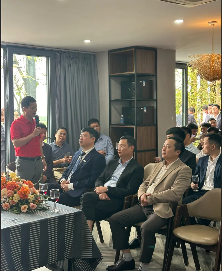 VIGLACERA TƯNG BỪNG KHAI XUÂN GIÁP THÌN VỚI CHỦ ĐỀ “VỮNG BƯỚC – VƯƠN XA”