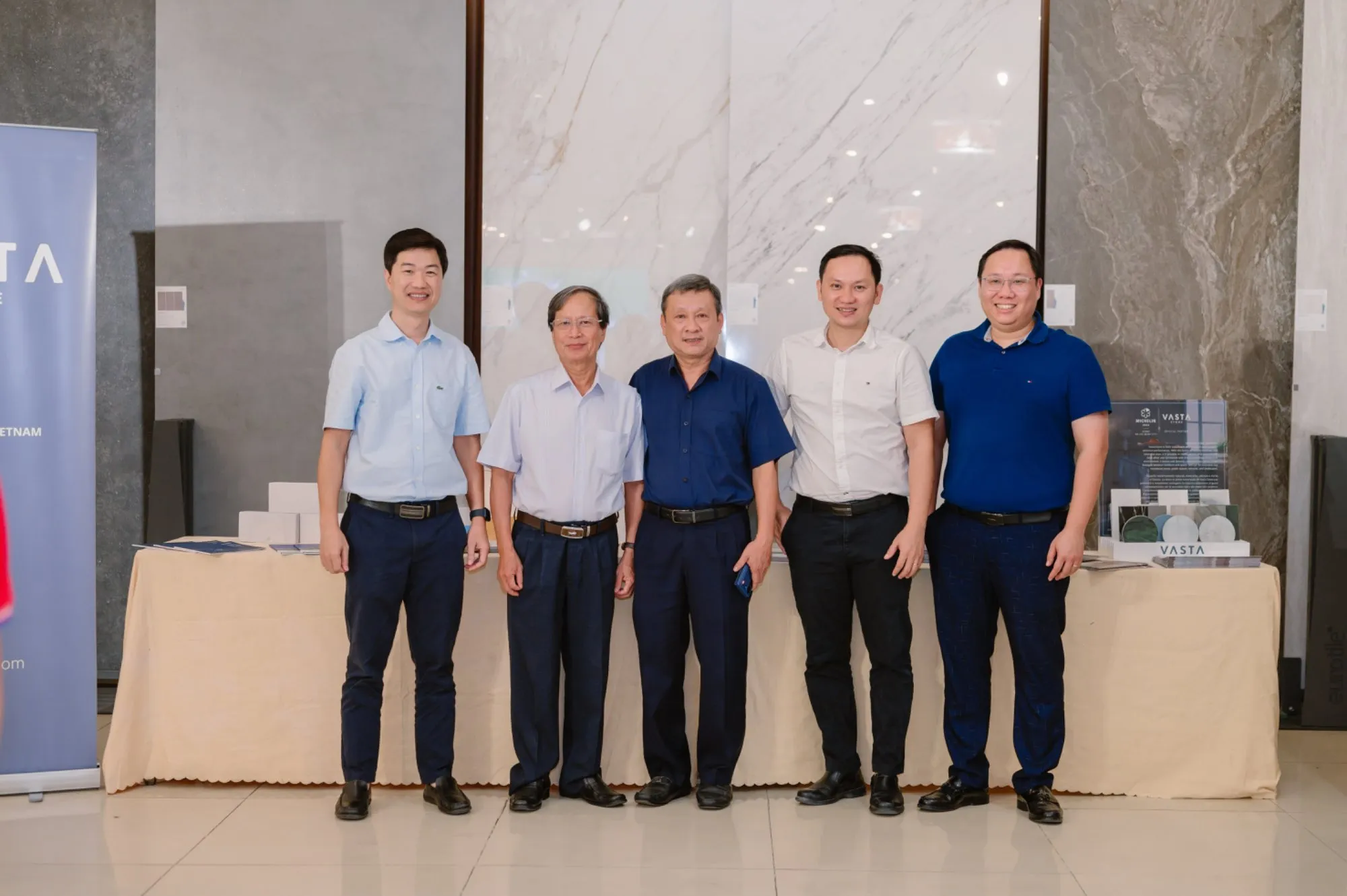 CÔNG TY CP KINH DOANH GẠCH ỐP LÁT VIGLACERA GÓP MẶT TẠI ĐẠI HỘI HỘI KIẾN TRÚC SƯ TỈNH ĐỒNG NAI