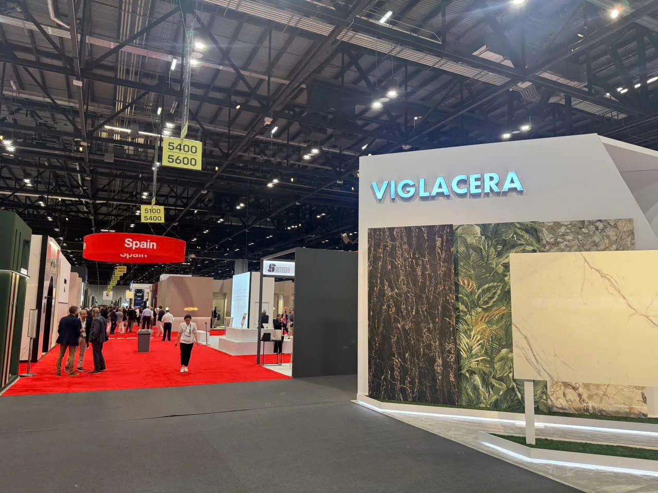 VIGLACERA TẠI COVERINGs 2025: TỪ BIỂU TƯỢNG NƯỚC MỸ  ĐẾN TOP 20 THẾ GIỚI LAN TOẢ HỆ SINH THÁI VẬT LIỆU XÂY DỰNG XANH