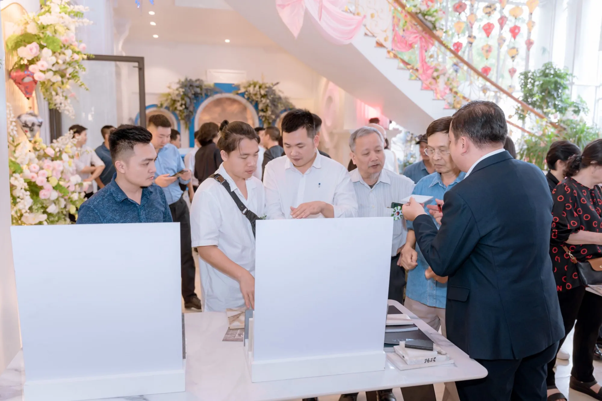 VIGLACERA LÀ NHÀ TÀI TRỢ CHÍNH CHO CHƯƠNG TRÌNH KỶ NIỆM 77 NĂM NGÀY KIẾN TRÚC VN 27/04 & LỄ RA MẮT CLB KTS TRẺ THÁI BÌNH