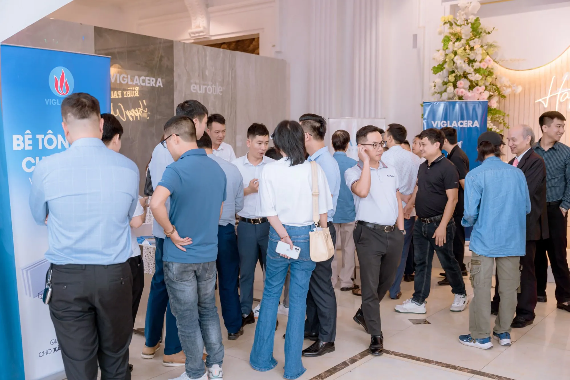 VIGLACERA LÀ NHÀ TÀI TRỢ CHÍNH CHO CHƯƠNG TRÌNH KỶ NIỆM 77 NĂM NGÀY KIẾN TRÚC VN 27/04 & LỄ RA MẮT CLB KTS TRẺ THÁI BÌNH