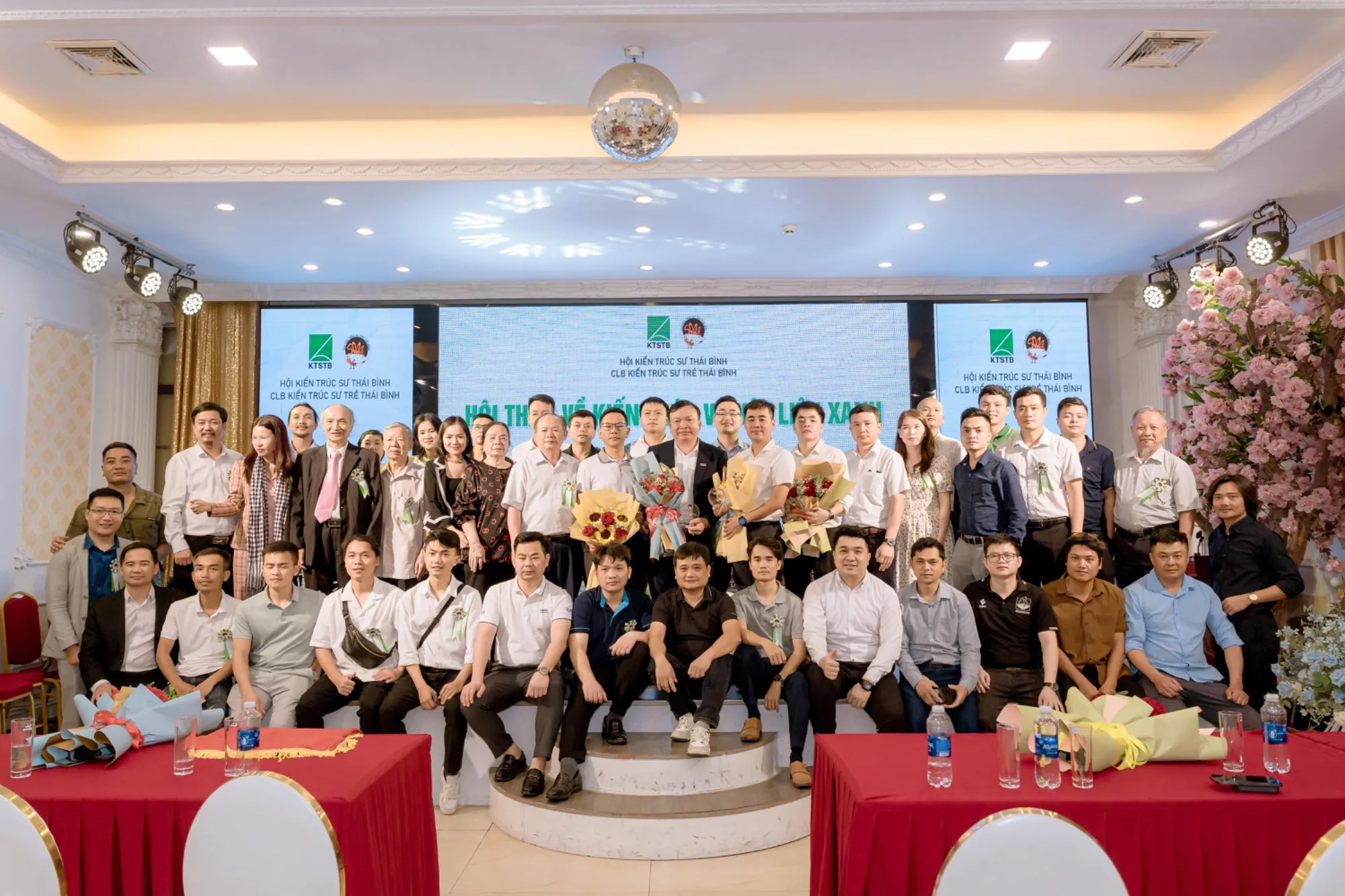 VIGLACERA LÀ NHÀ TÀI TRỢ CHÍNH CHO CHƯƠNG TRÌNH KỶ NIỆM 77 NĂM NGÀY KIẾN TRÚC VN 27/04 & LỄ RA MẮT CLB KTS TRẺ THÁI BÌNH