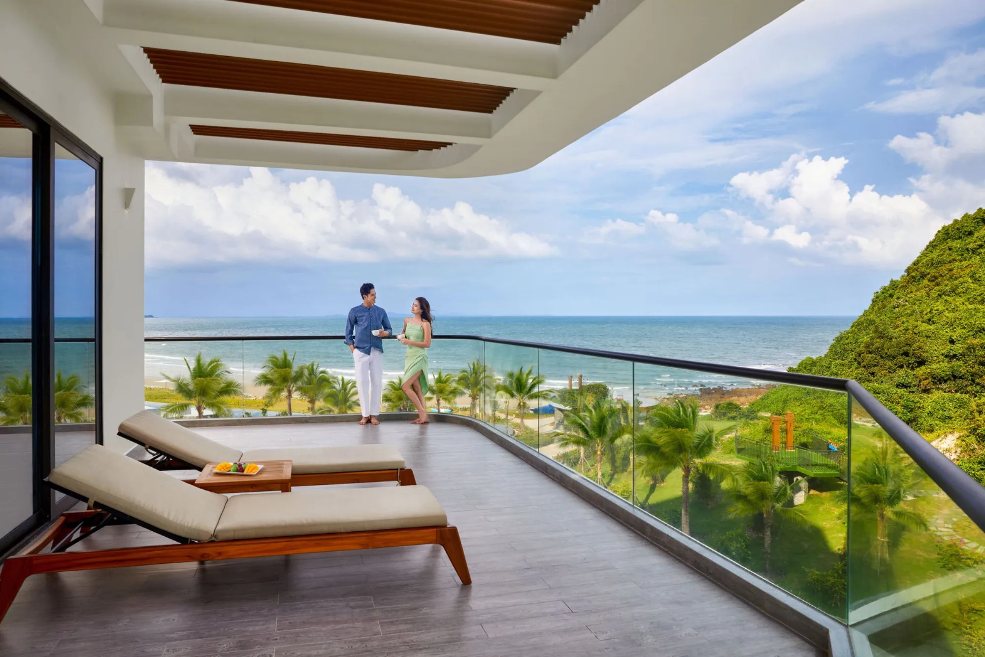 BÁN GẠCH ĐẲNG CẤP – NGHỈ DƯỠNG ĐẬM CHẤT