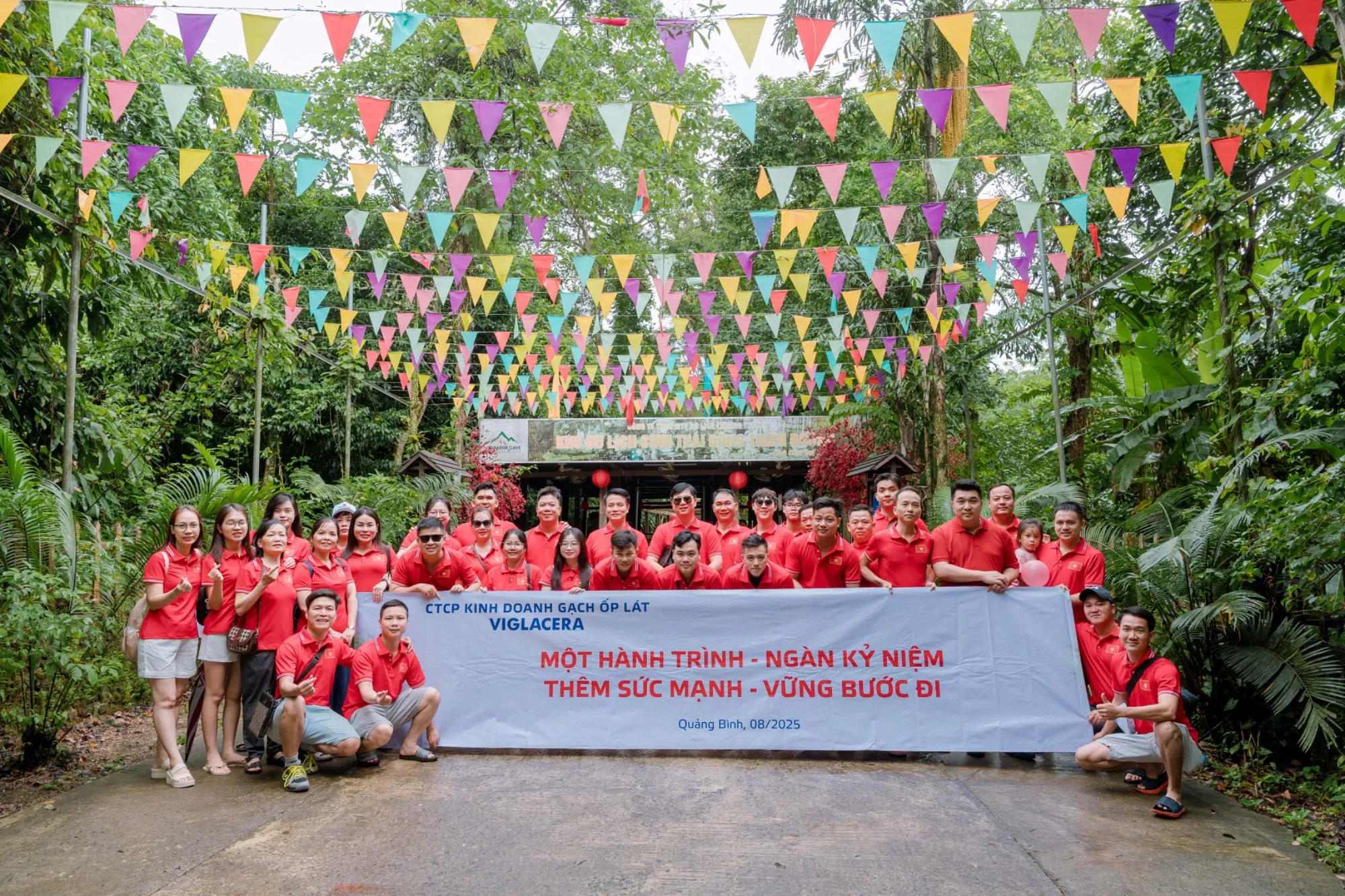 “MỘT HÀNH TRÌNH – NGÀN KỶ NIỆM – THÊM SỨC MẠNH – VỮNG BƯỚC ĐI”