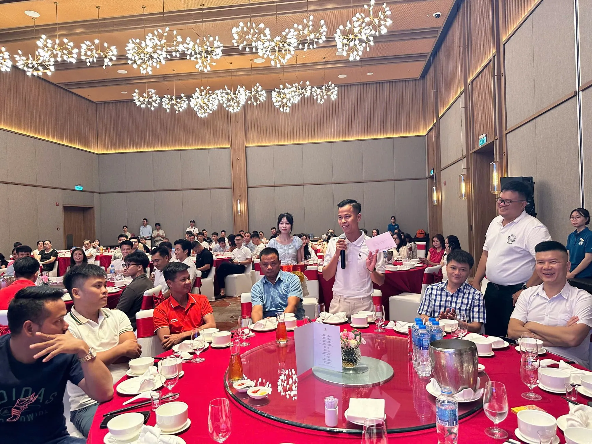 “BÁN GẠCH ĐẲNG CẤP – NGHỈ DƯỠNG ĐẬM CHẤT”: TỪ BIỂN XANH QUAN LẠN ĐẾN NHỮNG MỤC TIÊU MỚI