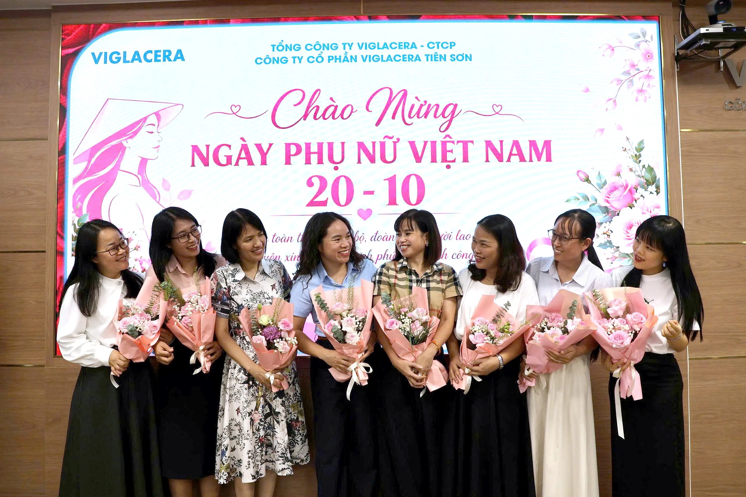 VIGLACERA TIÊN SƠN CHÚC MỪNG NGÀY PHỤ NỮ VIỆT NAM 20/10
