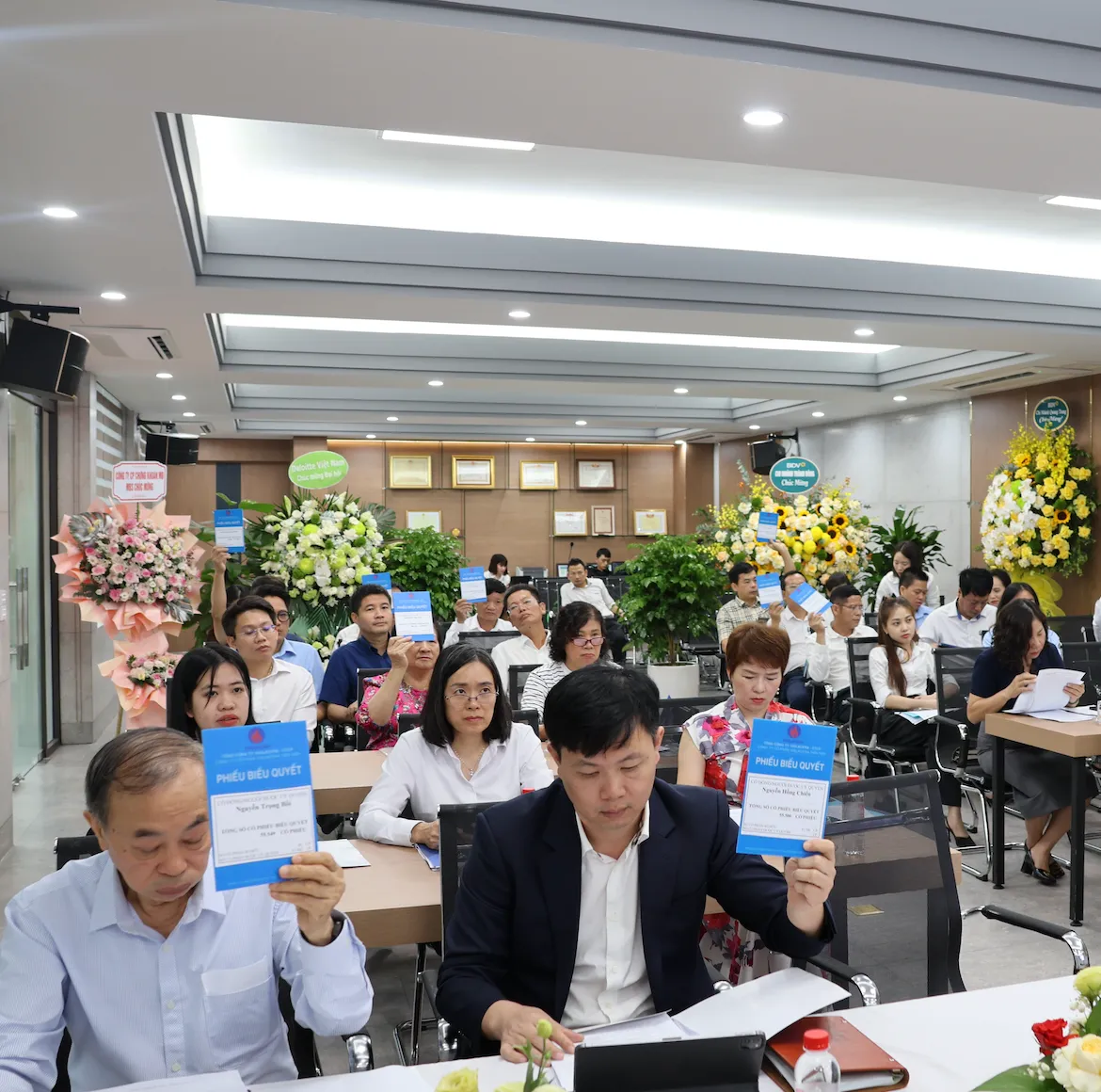 ĐẠI HỘI ĐỒNG CỔ ĐÔNG THƯỜNG NIÊN NĂM 2026 : ĐỒNG THUẬN CHIẾN LƯỢC, VỮNG BƯỚC TRONG GIAI ĐOẠN PHÁT TRIỂN MỚI
