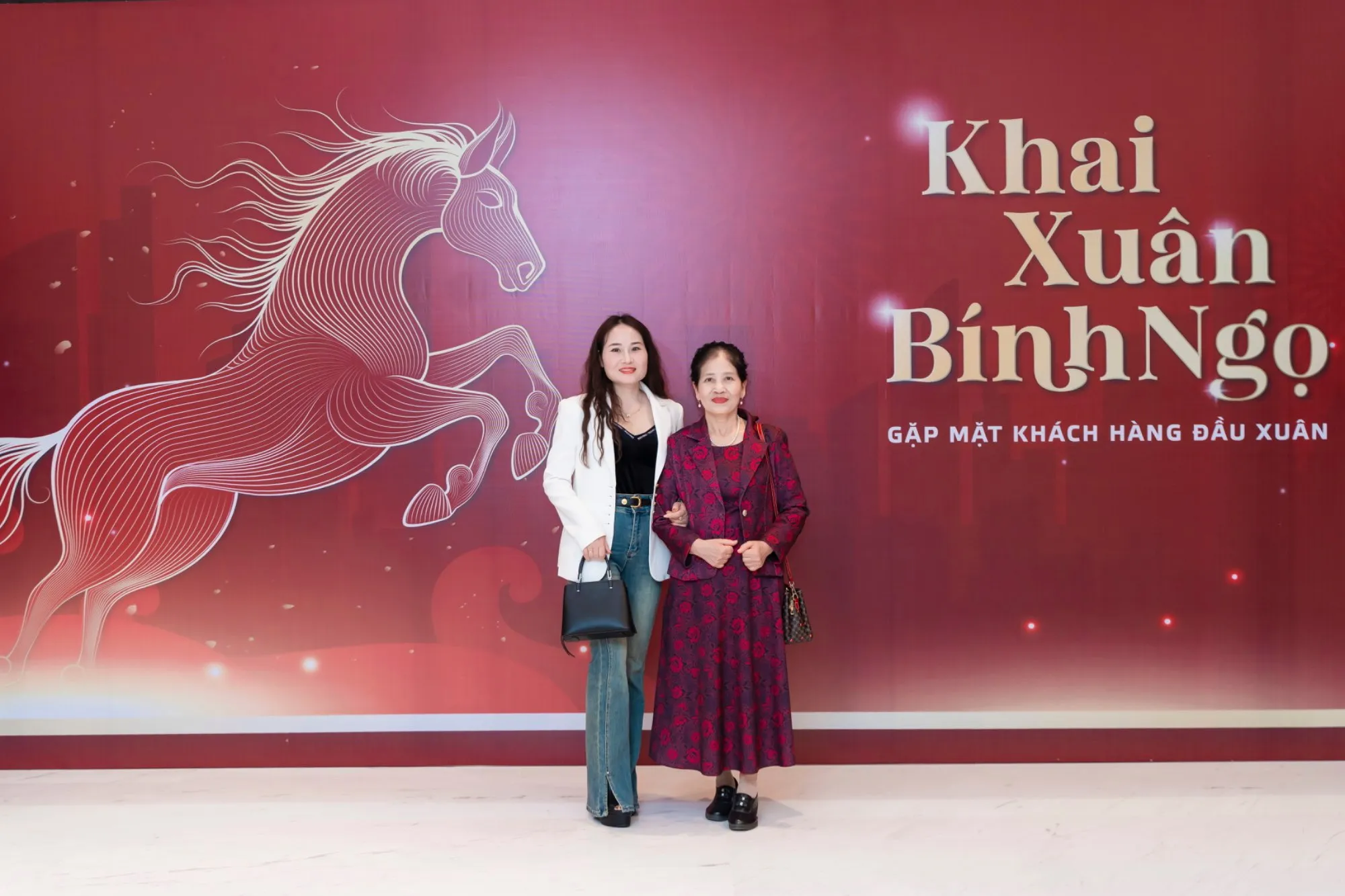 KHAI XUÂN BÍNH NGỌ 2026: “TIÊN SƠN PHÁT TRIỂN - ĐẠI LÝ THÀNH CÔNG”