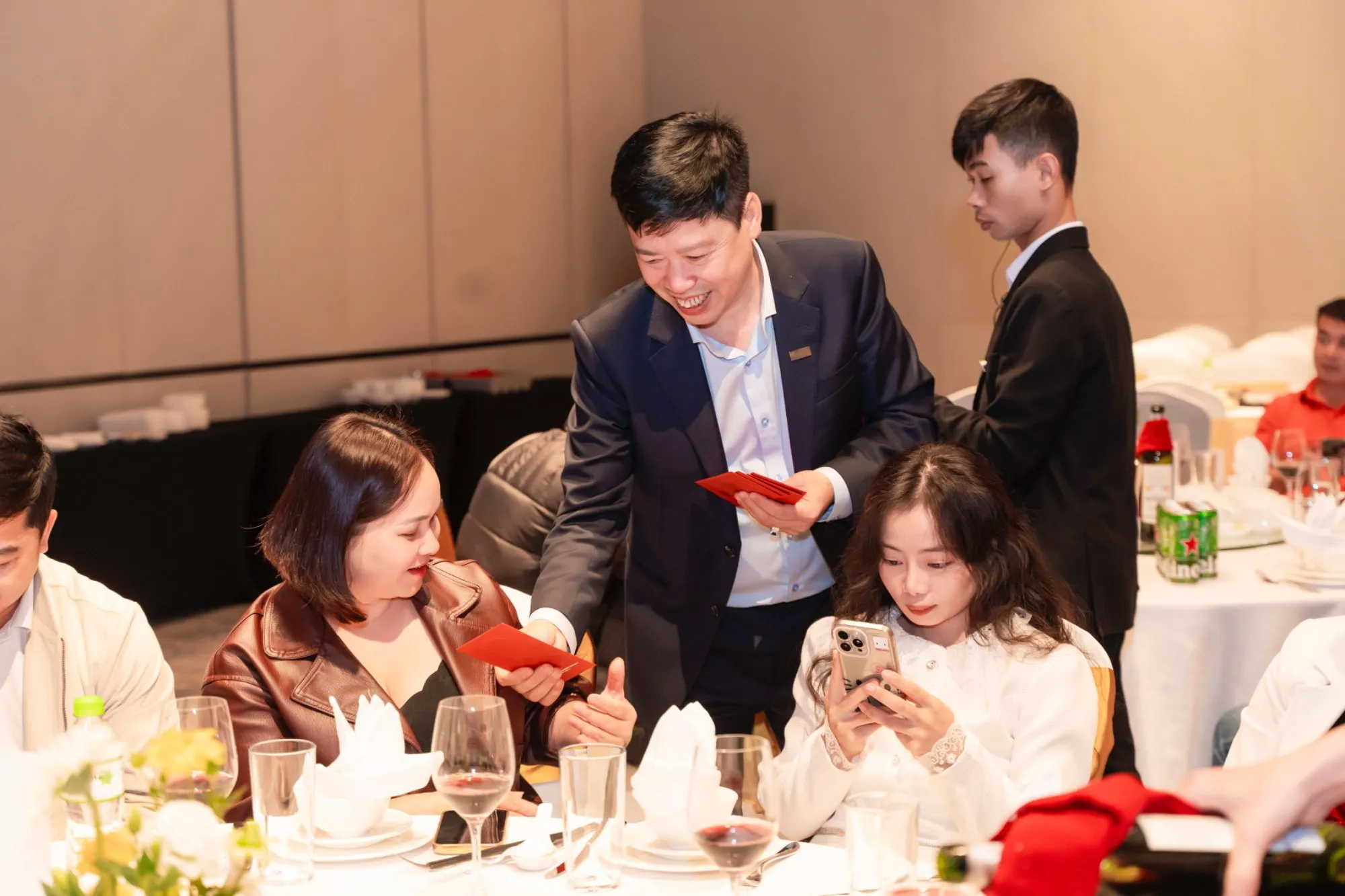 KHAI XUÂN BÍNH NGỌ 2026: “TIÊN SƠN PHÁT TRIỂN - ĐẠI LÝ THÀNH CÔNG”