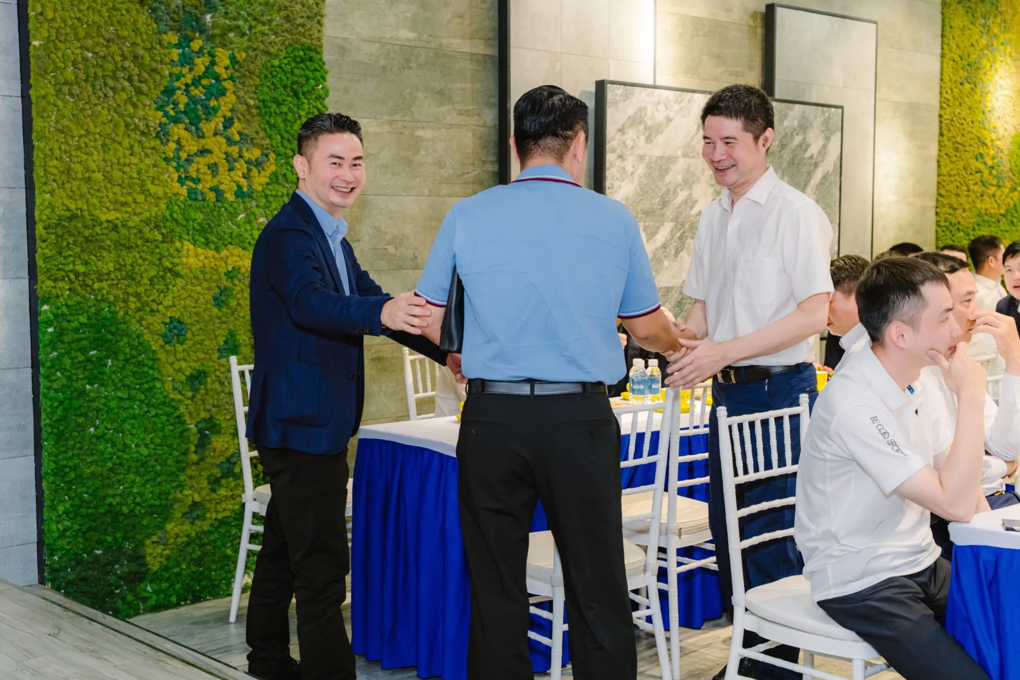 VIGLACERA TIÊN SƠN KHÉP LẠI CHUỖI SỰ KIỆN KHAI XUÂN PHÁT TRIỂN VÀ THÀNH CÔNG
