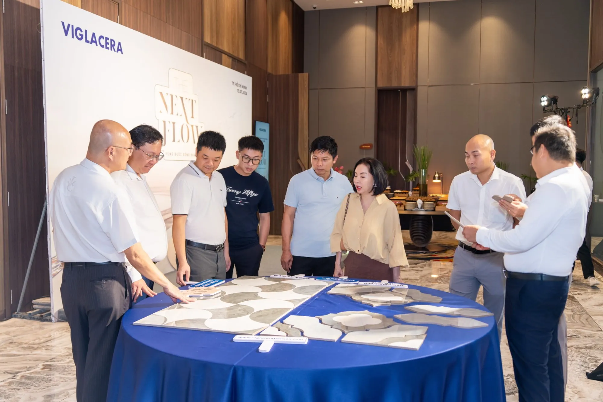 THE NEXT FLOW – VỮNG BƯỚC ĐỒNG HÀNH