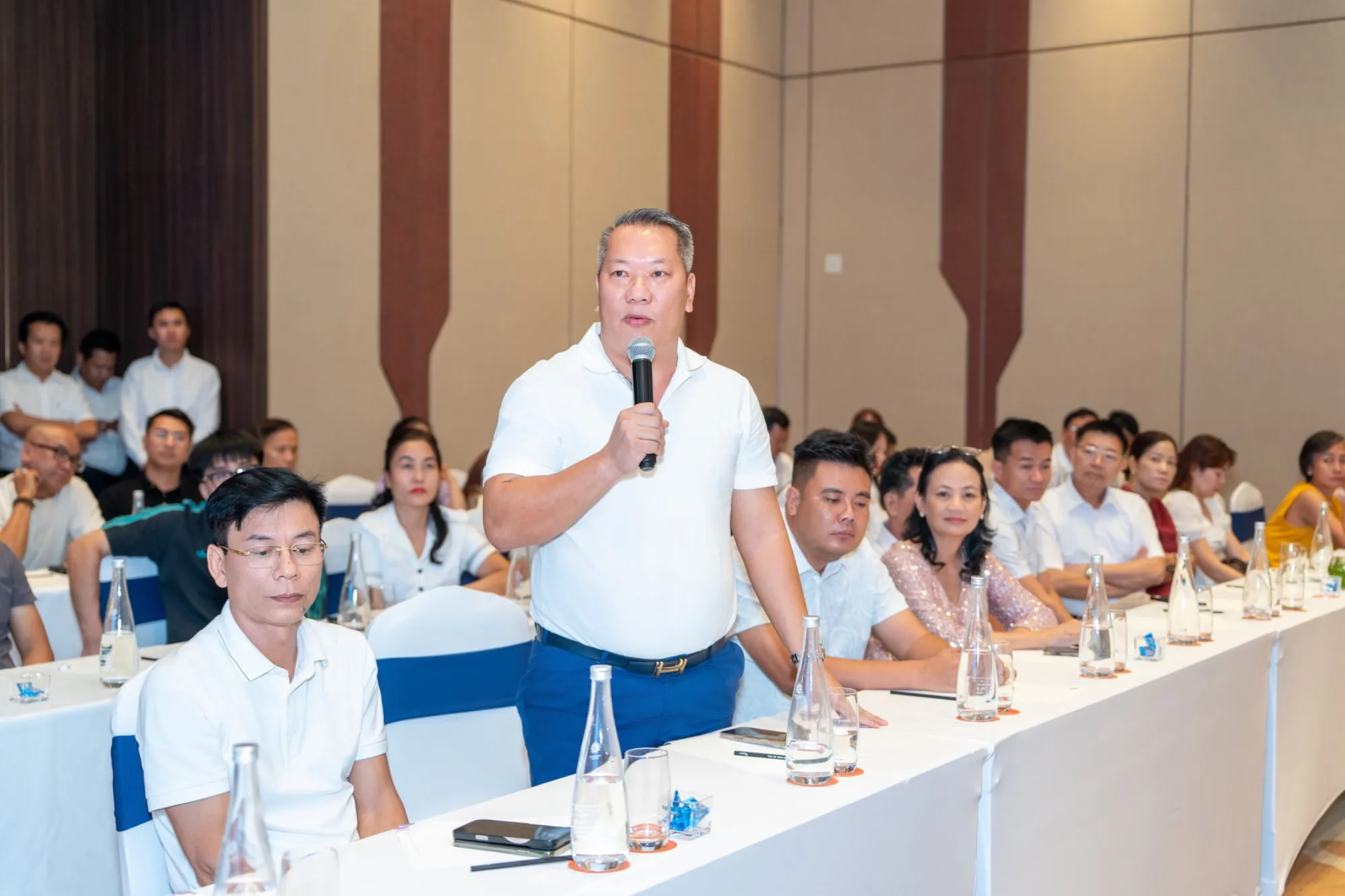 THE NEXT FLOW – VỮNG BƯỚC ĐỒNG HÀNH