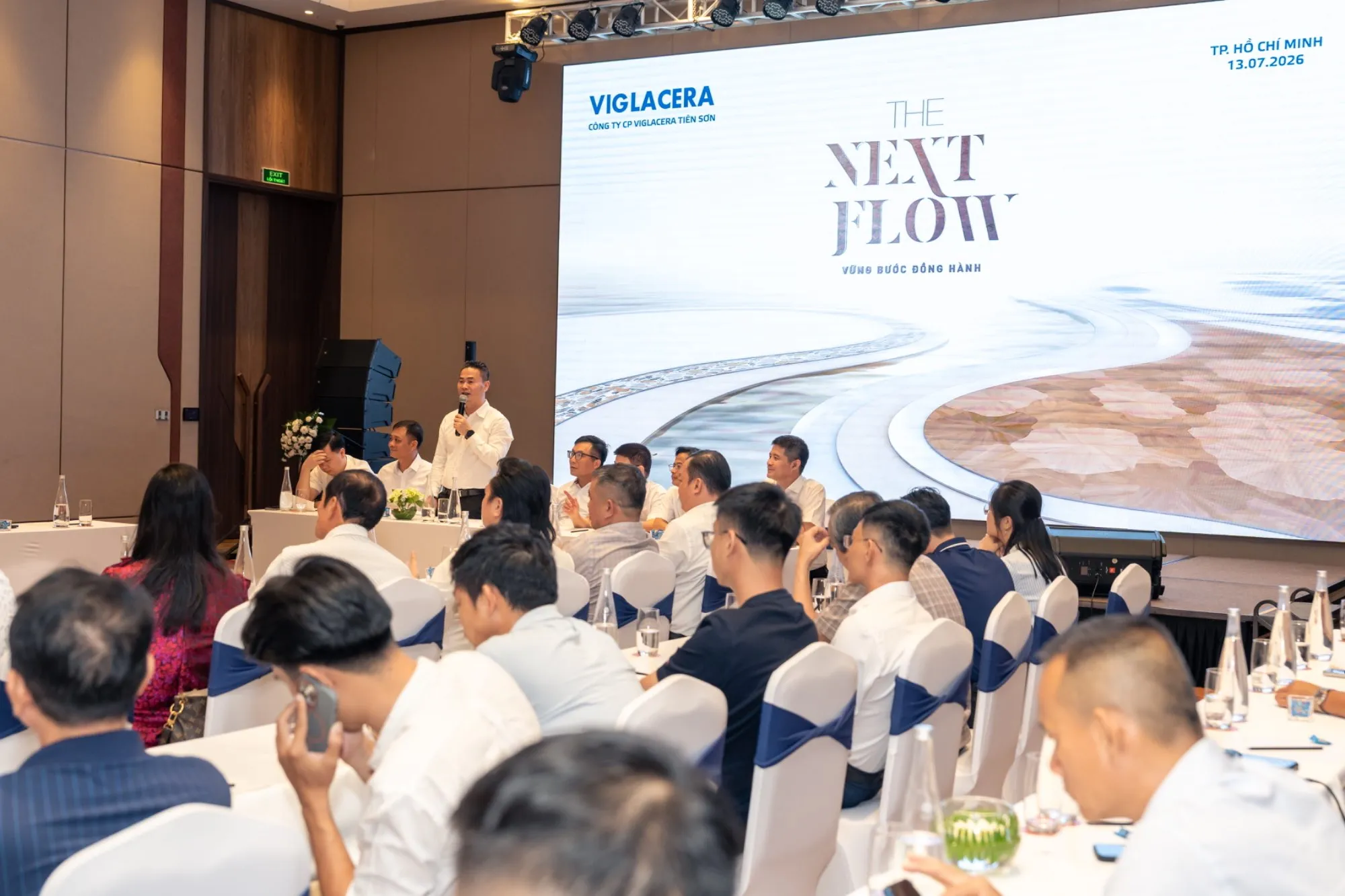 THE NEXT FLOW – VỮNG BƯỚC ĐỒNG HÀNH