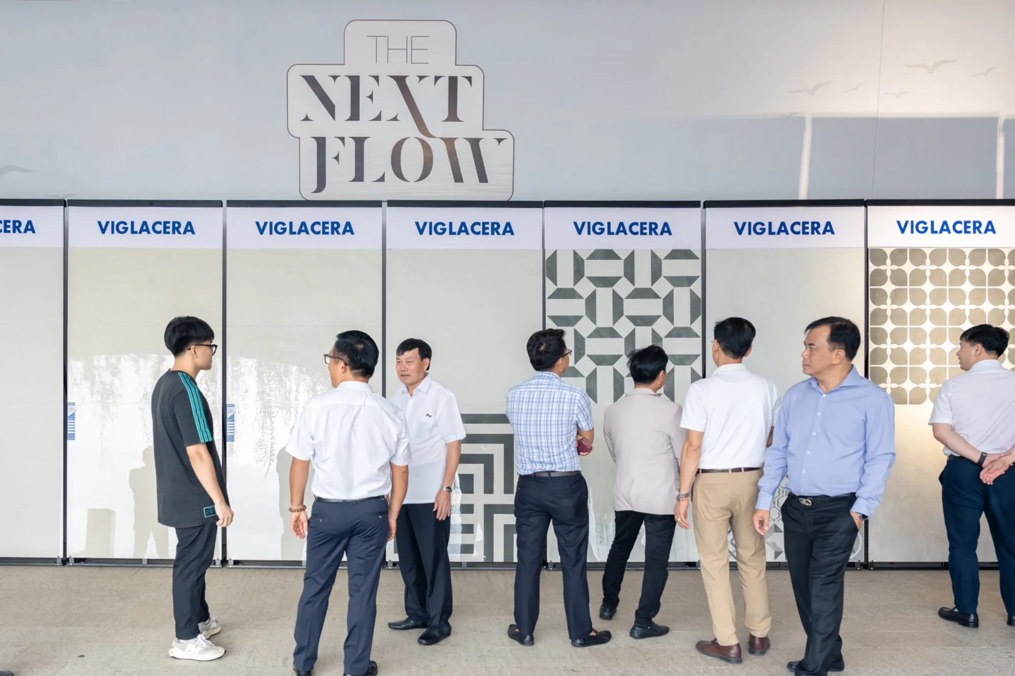THE NEXT FLOW – VỮNG BƯỚC ĐỒNG HÀNH