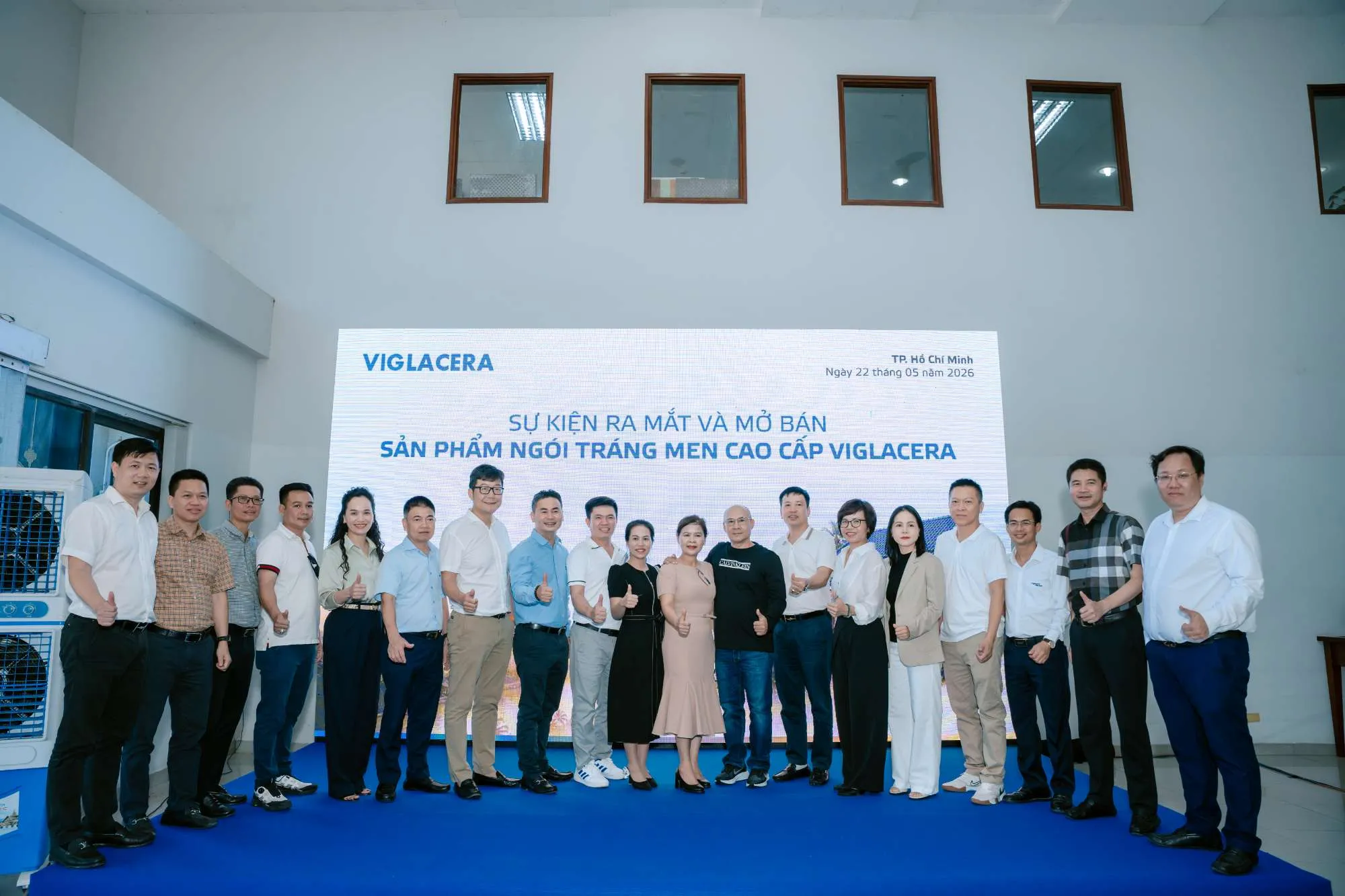 VIGLACERA TIÊN SƠN RA MẮT DÒNG SẢN PHẨM NGÓI TRÁNG MEN CAO CẤP