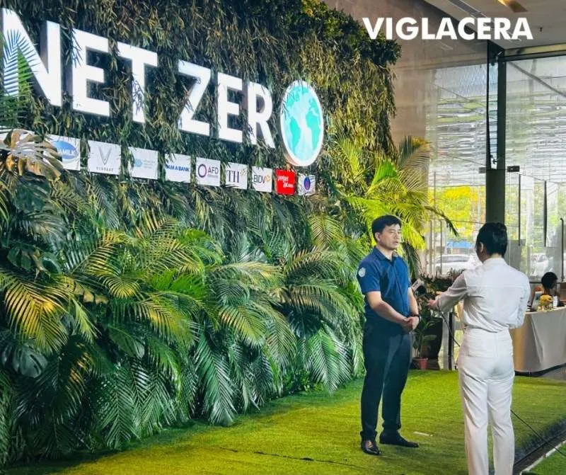 VIGLACERA THAM DỰ HỘI THẢO “NET ZERO: CHUYỂN DỊCH XANH - CƠ HỘI CHO NGƯỜI DẪN ĐẦU”